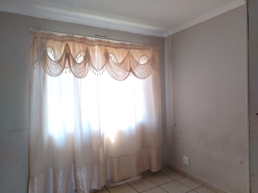 2 Bedroom Property for Sale in Ngwelezana KwaZulu-Natal