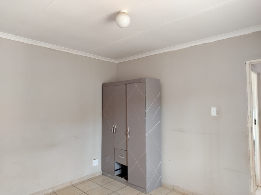 2 Bedroom Property for Sale in Ngwelezana KwaZulu-Natal