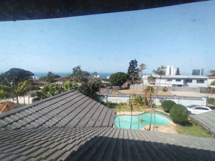 To Let 7 Bedroom Property for Rent in Herrwood Park KwaZulu-Natal