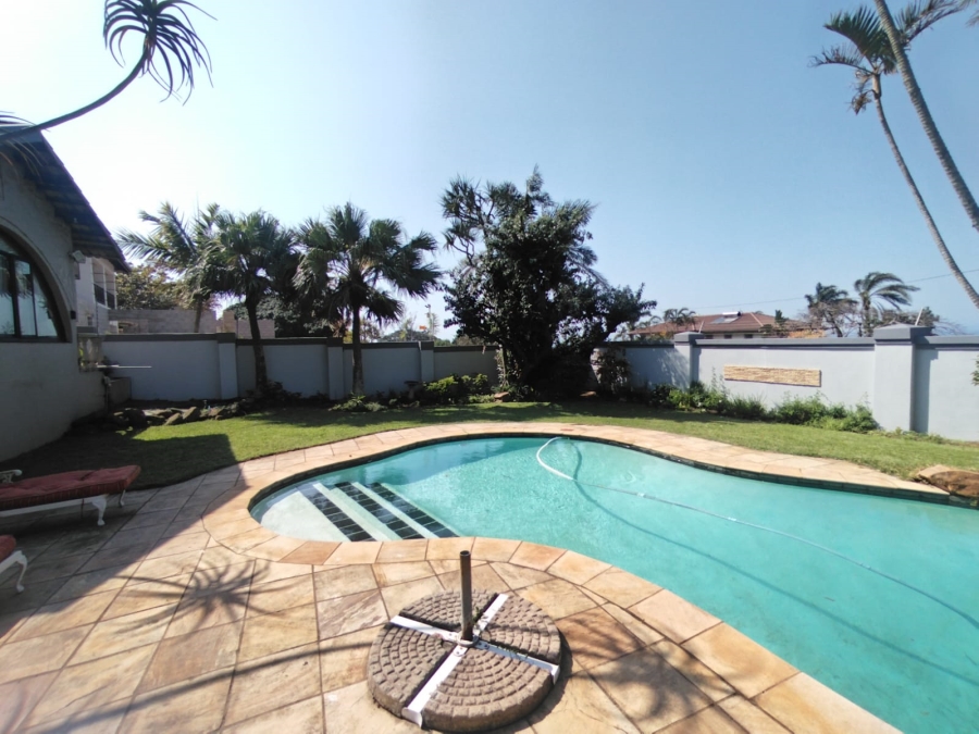 To Let 7 Bedroom Property for Rent in Herrwood Park KwaZulu-Natal