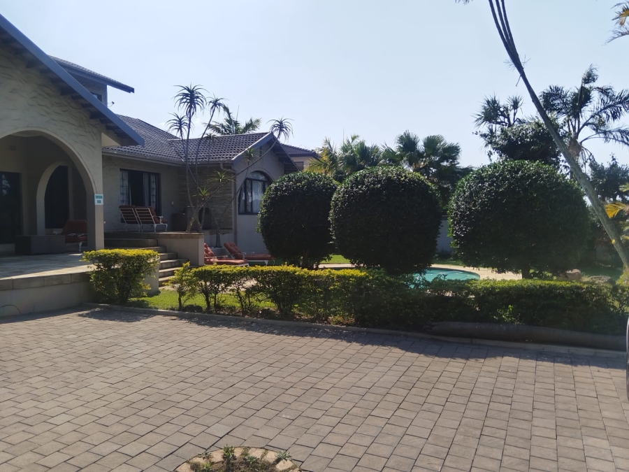 To Let 7 Bedroom Property for Rent in Herrwood Park KwaZulu-Natal
