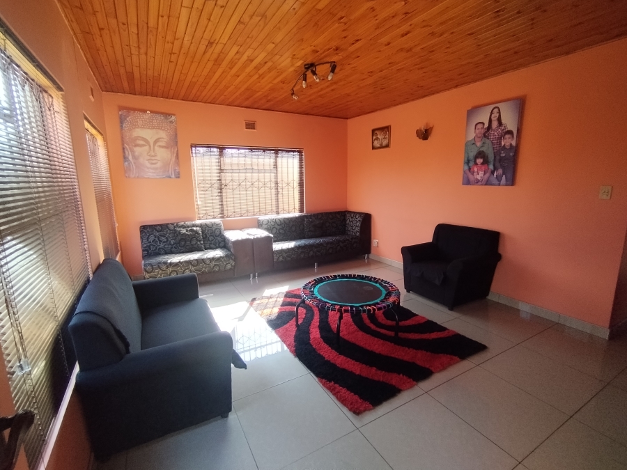 3 Bedroom Property for Sale in Richview KwaZulu-Natal