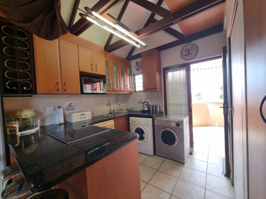 1 Bedroom Property for Sale in Uvongo Beach KwaZulu-Natal