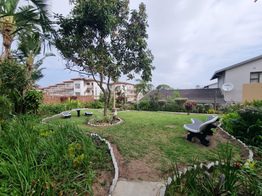 1 Bedroom Property for Sale in Uvongo Beach KwaZulu-Natal