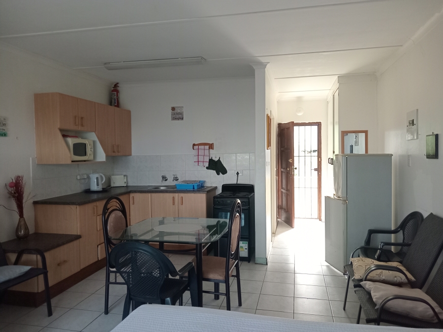 1 Bedroom Property for Sale in Margate Beach KwaZulu-Natal