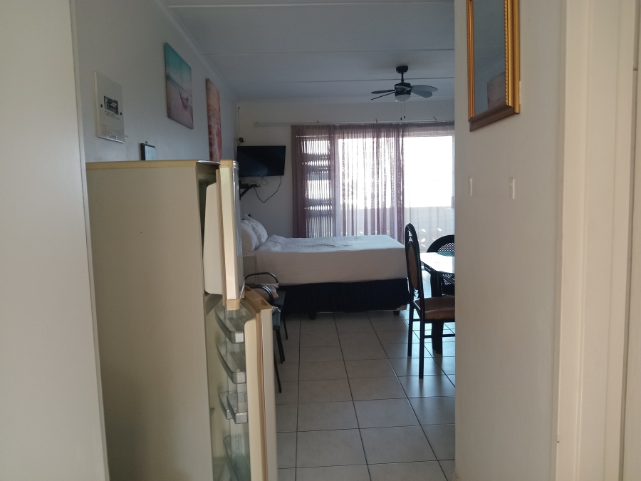 1 Bedroom Property for Sale in Margate Beach KwaZulu-Natal