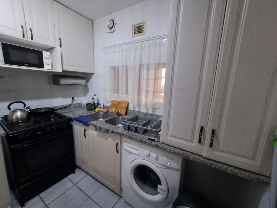 2 Bedroom Property for Sale in Lawrence Rocks KwaZulu-Natal