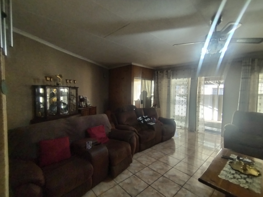 3 Bedroom Property for Sale in Surayaville KwaZulu-Natal