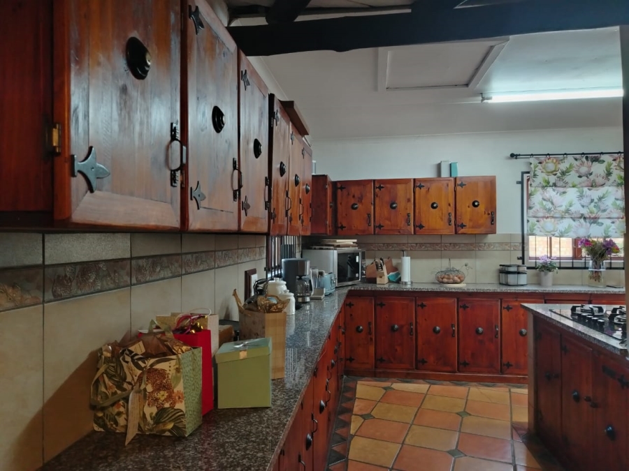 4 Bedroom Property for Sale in Meer En See KwaZulu-Natal