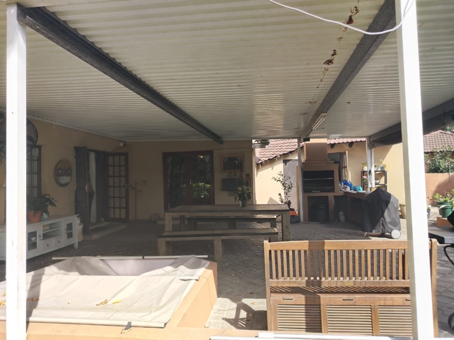 4 Bedroom Property for Sale in Meer En See KwaZulu-Natal