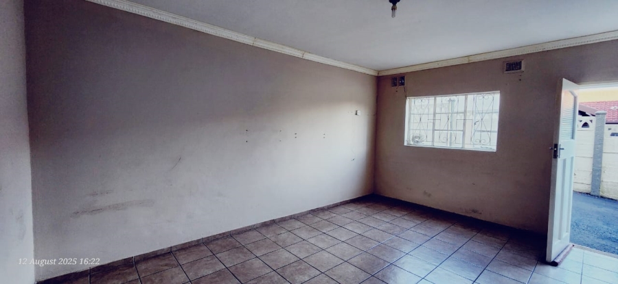 To Let 2 Bedroom Property for Rent in Northdale KwaZulu-Natal
