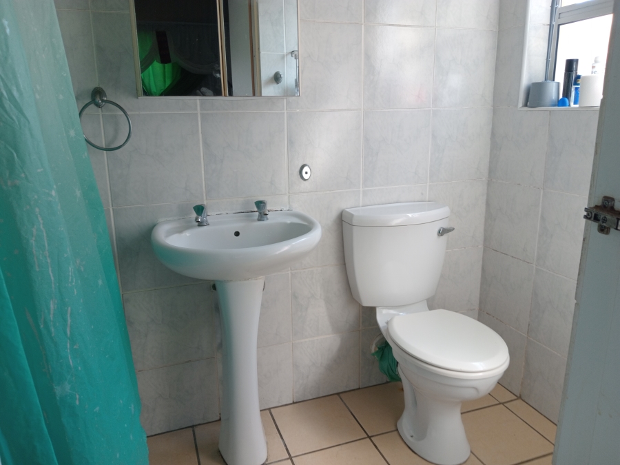 2 Bedroom Property for Sale in Manaba Beach KwaZulu-Natal