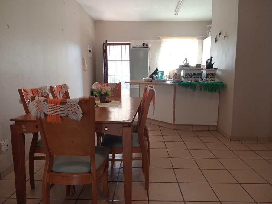 2 Bedroom Property for Sale in Manaba Beach KwaZulu-Natal