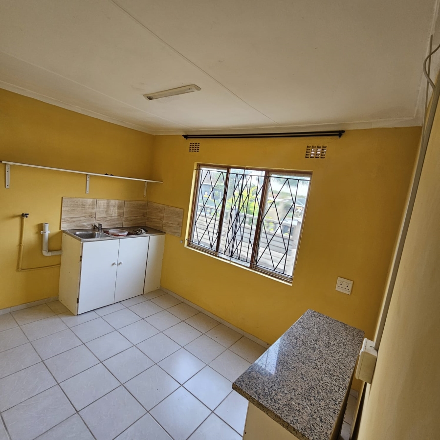 To Let 1 Bedroom Property for Rent in Brackenham KwaZulu-Natal