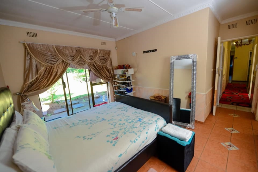 To Let 6 Bedroom Property for Rent in New Germany KwaZulu-Natal