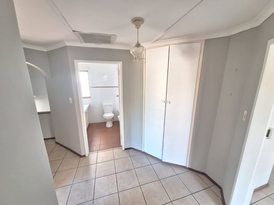 To Let 3 Bedroom Property for Rent in Margate KwaZulu-Natal