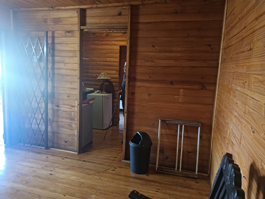 To Let 1 Bedroom Property for Rent in Leonard KwaZulu-Natal