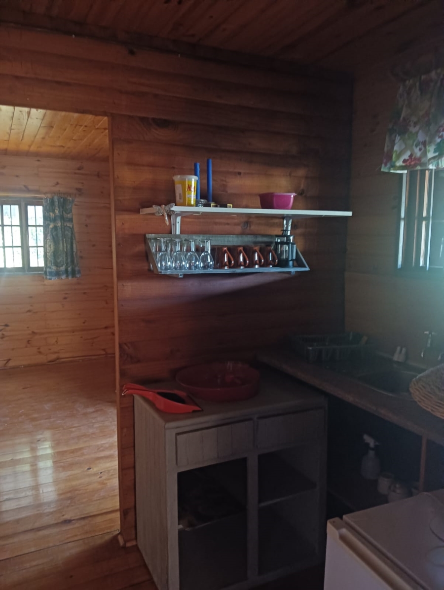 To Let 1 Bedroom Property for Rent in Leonard KwaZulu-Natal