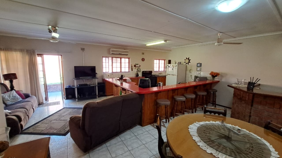 3 Bedroom Property for Sale in Meer En See KwaZulu-Natal