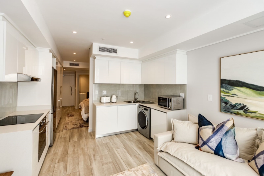 1 Bedroom Property for Sale in Umhlanga KwaZulu-Natal