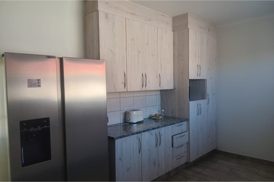 3 Bedroom Property for Sale in Schuinshoogte KwaZulu-Natal