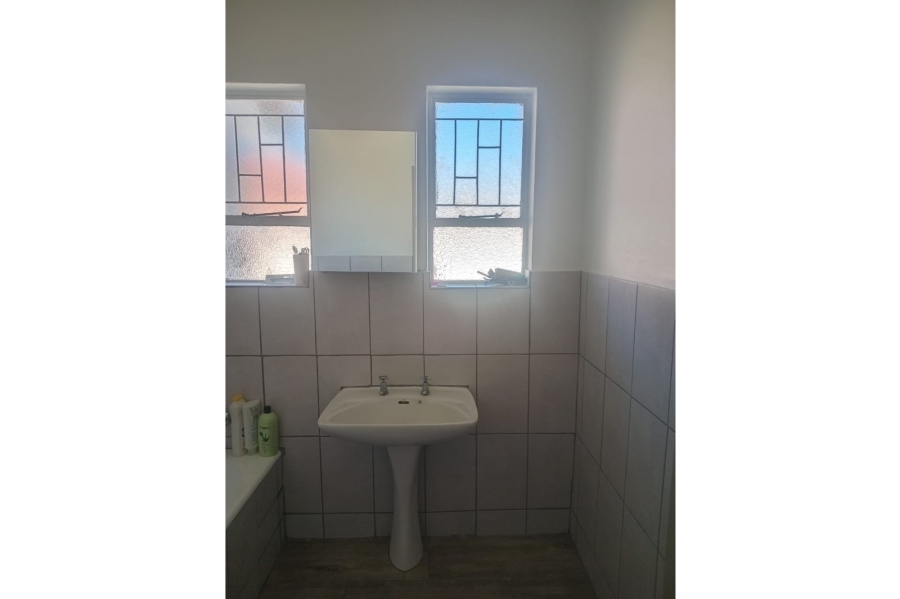 3 Bedroom Property for Sale in Schuinshoogte KwaZulu-Natal