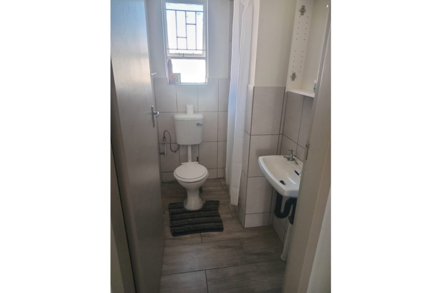 3 Bedroom Property for Sale in Schuinshoogte KwaZulu-Natal
