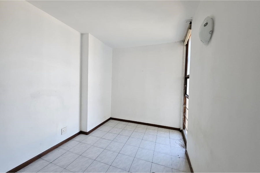To Let 3 Bedroom Property for Rent in Essenwood KwaZulu-Natal