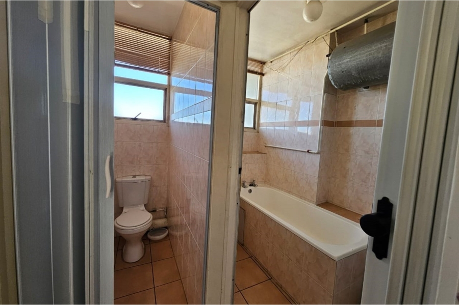 To Let 3 Bedroom Property for Rent in Essenwood KwaZulu-Natal