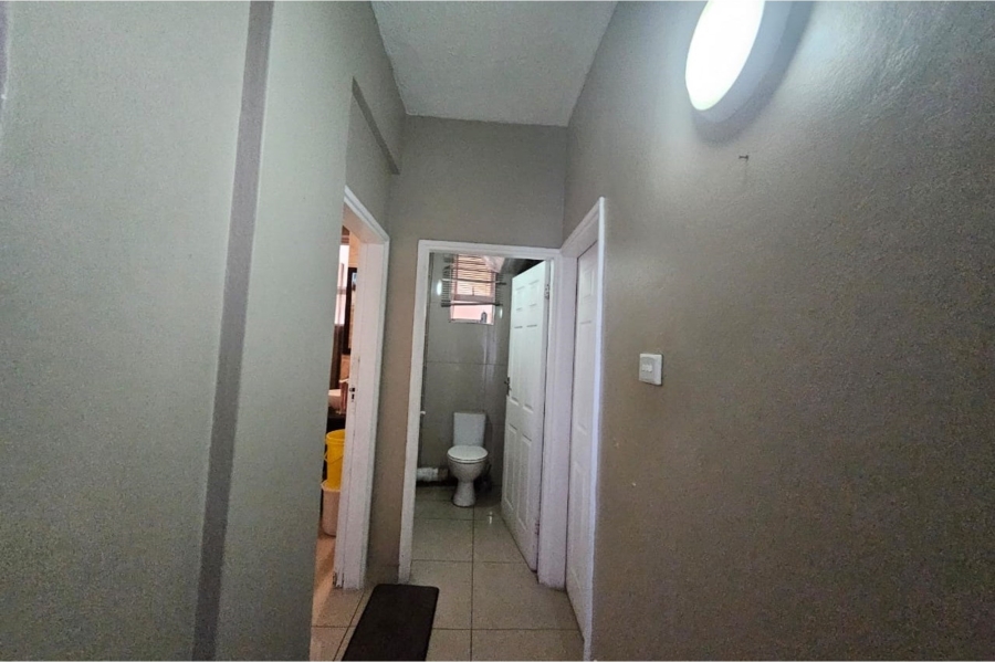 To Let 2 Bedroom Property for Rent in South Beach KwaZulu-Natal
