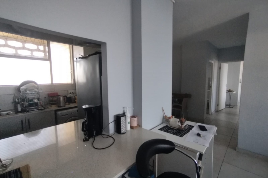 2 Bedroom Property for Sale in Morningside KwaZulu-Natal