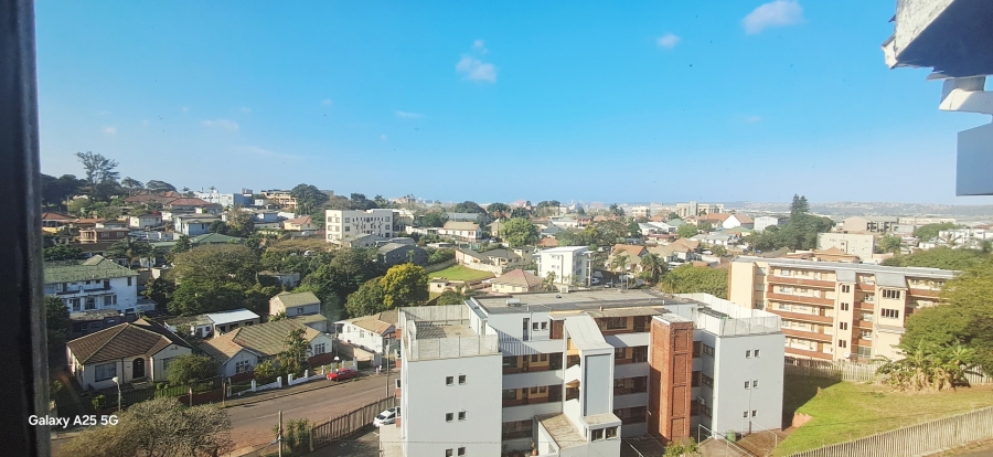 To Let 2 Bedroom Property for Rent in Umbilo KwaZulu-Natal