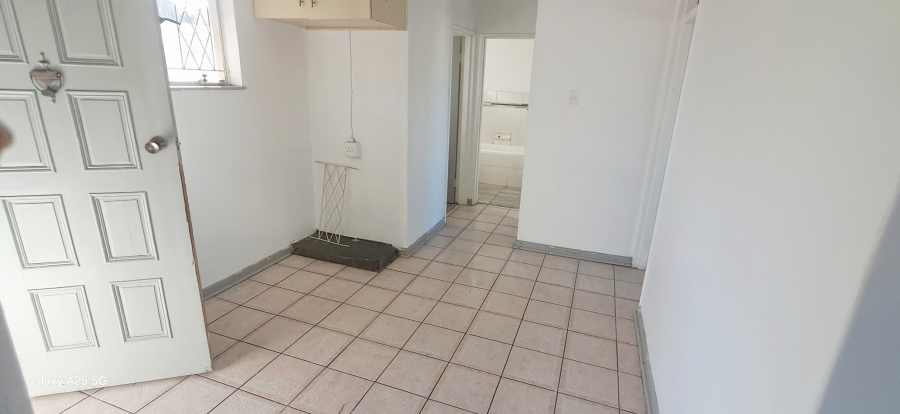 To Let 2 Bedroom Property for Rent in Umbilo KwaZulu-Natal
