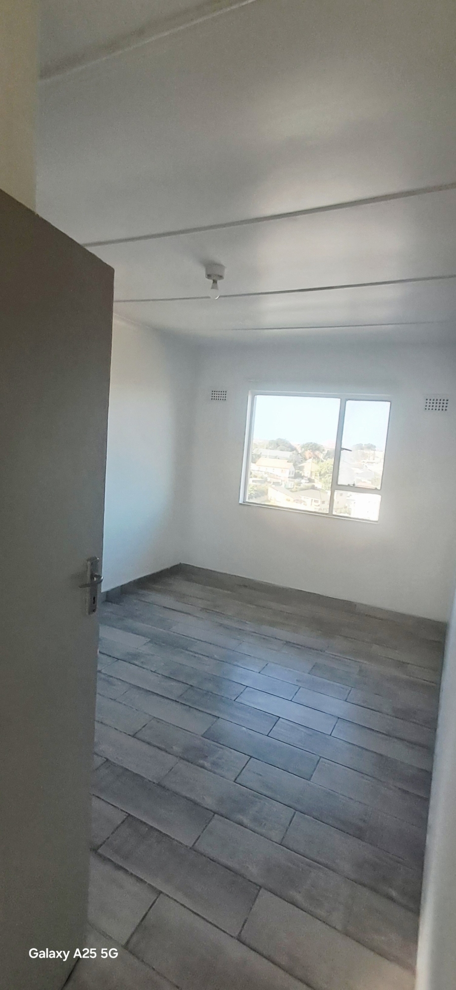 To Let 2 Bedroom Property for Rent in Umbilo KwaZulu-Natal