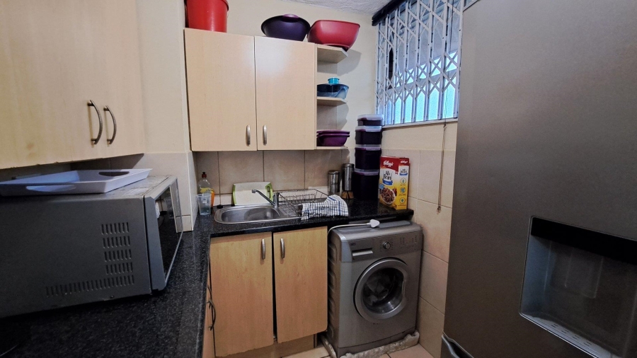 2 Bedroom Property for Sale in Glenwood KwaZulu-Natal