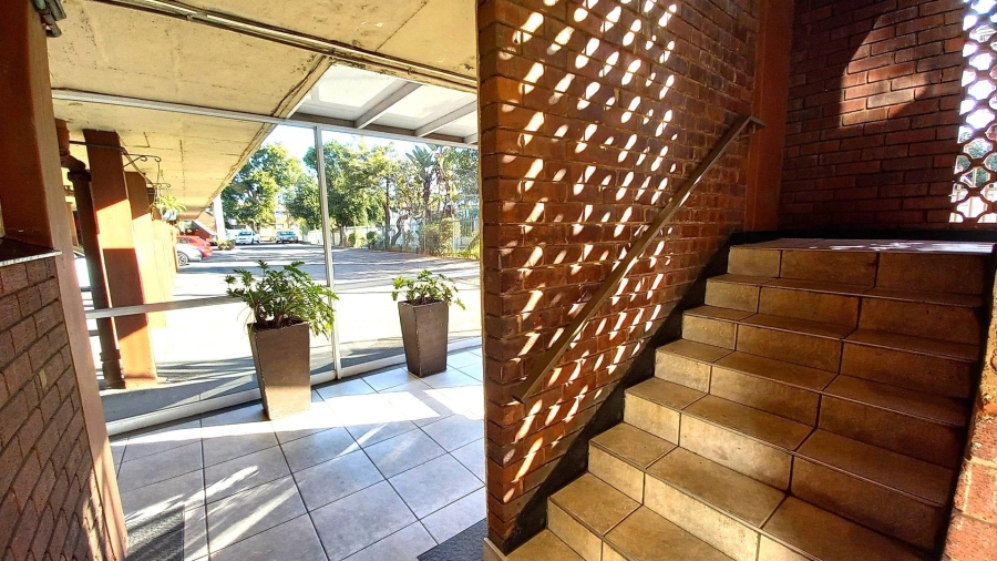 2 Bedroom Property for Sale in Glenwood KwaZulu-Natal