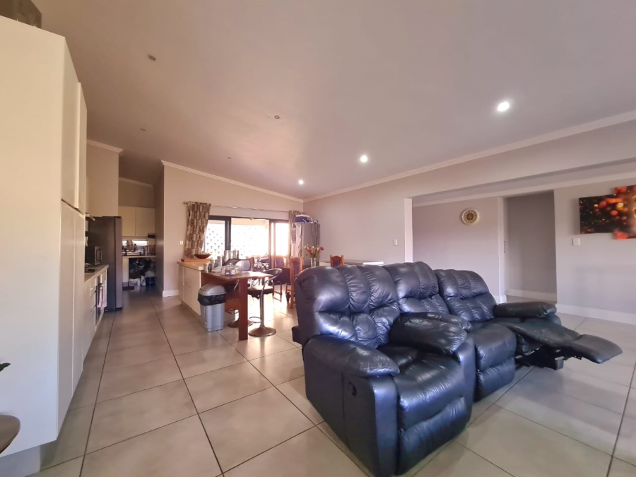 4 Bedroom Property for Sale in Palm Lakes Estate KwaZulu-Natal