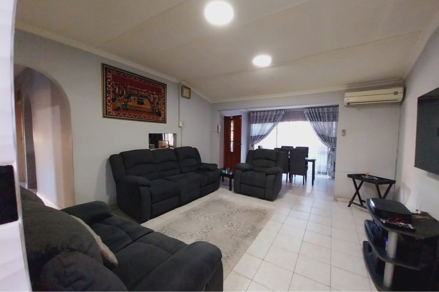 4 Bedroom Property for Sale in Clayfield KwaZulu-Natal