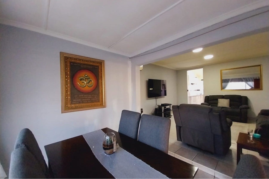 4 Bedroom Property for Sale in Clayfield KwaZulu-Natal