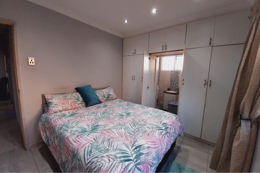 4 Bedroom Property for Sale in Clayfield KwaZulu-Natal