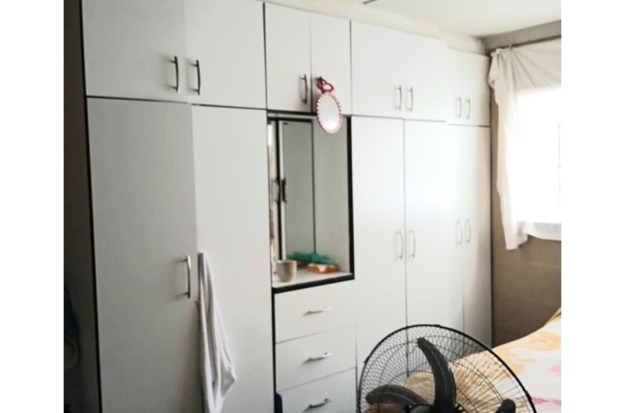 1 Bedroom Property for Sale in Redfern KwaZulu-Natal