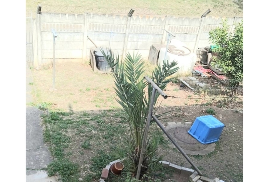 1 Bedroom Property for Sale in Redfern KwaZulu-Natal