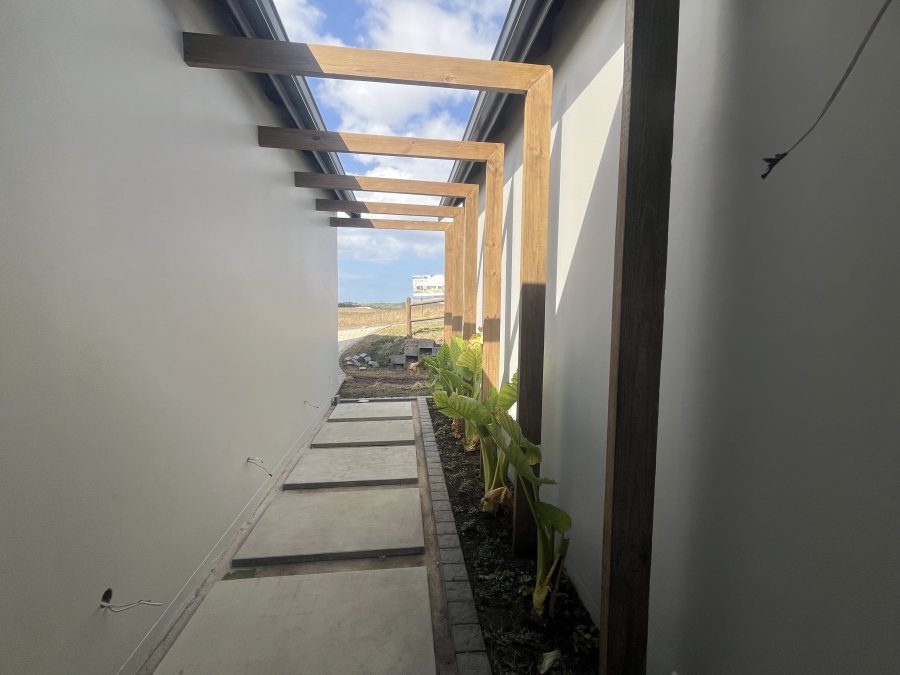 4 Bedroom Property for Sale in Springvale Country Estate KwaZulu-Natal