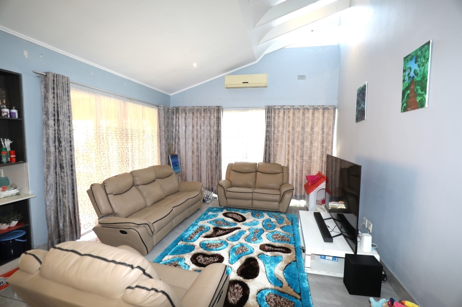 3 Bedroom Property for Sale in Kindlewood Estate KwaZulu-Natal