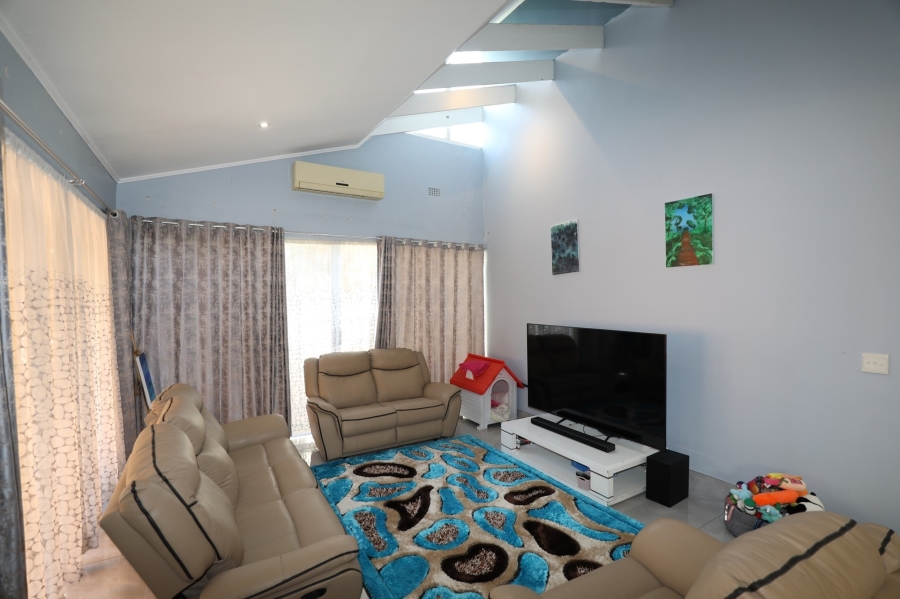 3 Bedroom Property for Sale in Kindlewood Estate KwaZulu-Natal