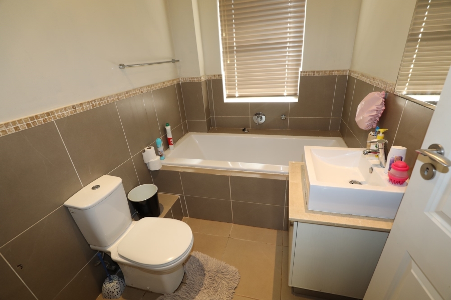 3 Bedroom Property for Sale in Kindlewood Estate KwaZulu-Natal