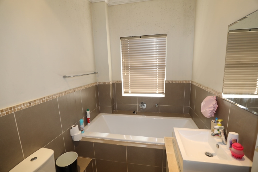 3 Bedroom Property for Sale in Kindlewood Estate KwaZulu-Natal