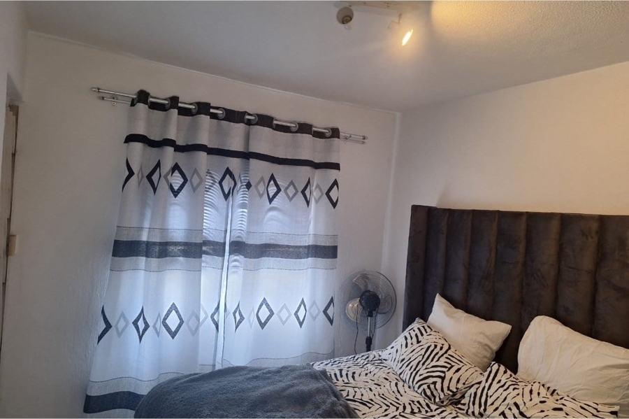 2 Bedroom Property for Sale in Essenwood KwaZulu-Natal
