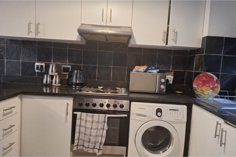 2 Bedroom Property for Sale in Essenwood KwaZulu-Natal