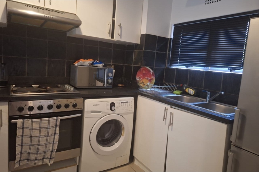 2 Bedroom Property for Sale in Essenwood KwaZulu-Natal